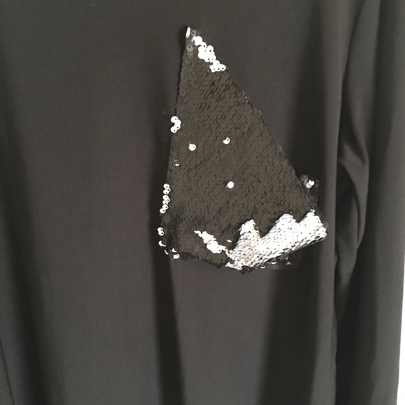 Black Beaded Pocket Long  Sleeve Stretchy Shirt 2X - Picture 5 of 7